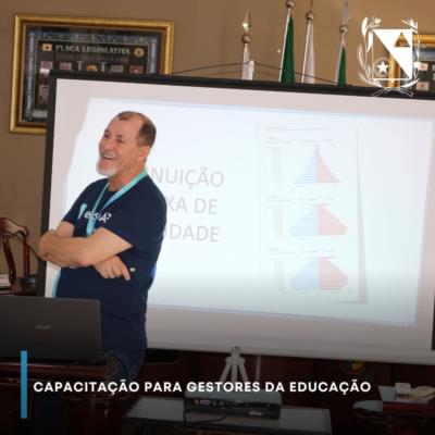 Capacitação para gestores da educação