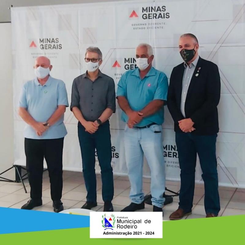 Reunião com lideraças políticas em Ubá