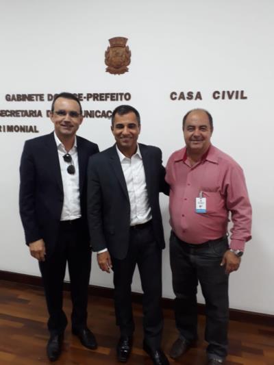 Prefeito em busca de novos conhecimento em São Paulo